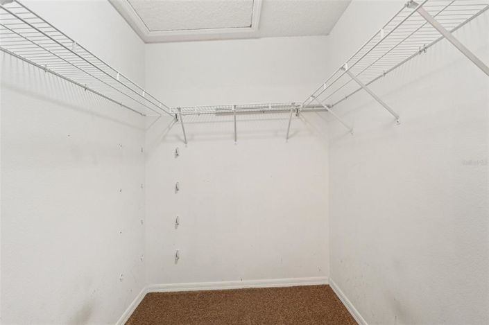 Image No.12-4 Bed House for sale