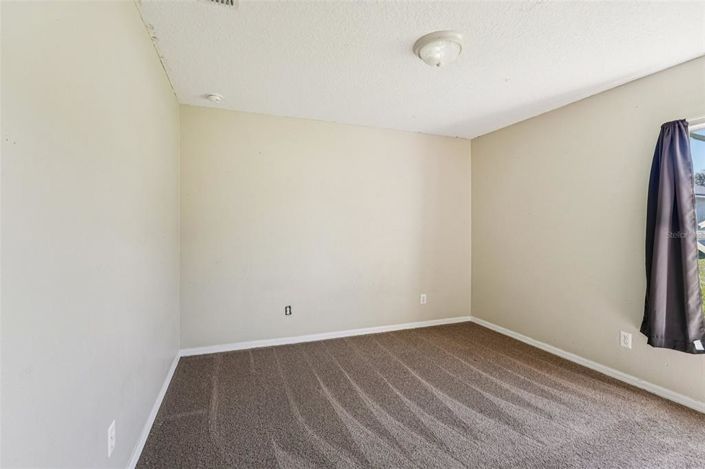 Image No.16-4 Bed House for sale