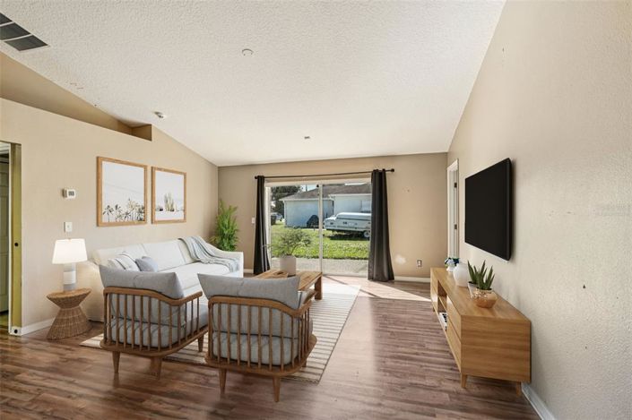 Image No.7-4 Bed House for sale