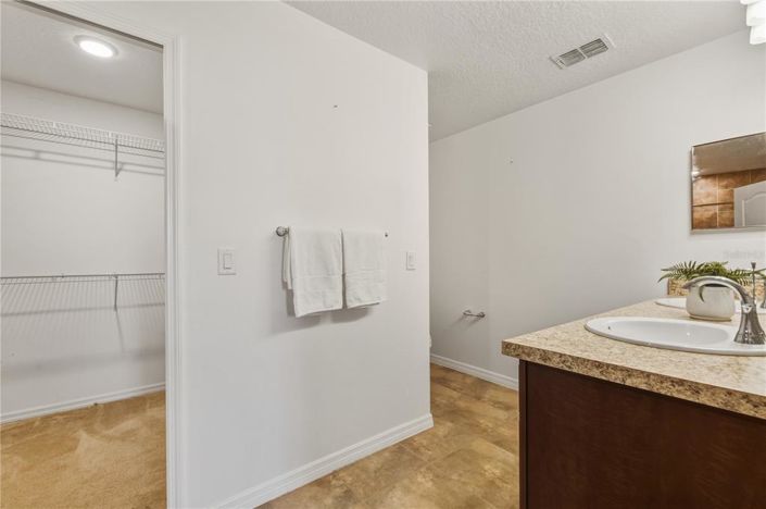 Image No.24-Maison de 4 chambres à vendre à Saint John