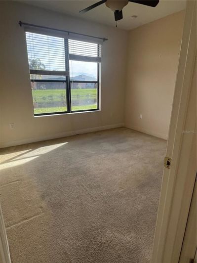 Image No.11-3 Bed House for sale