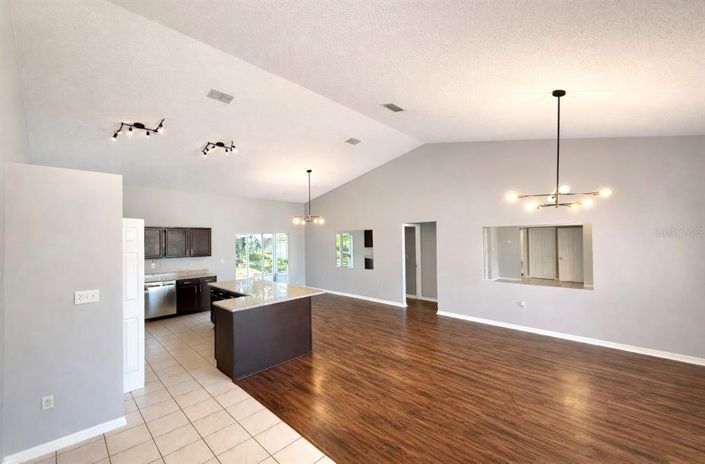 Image No.8-Maison de 3 chambres à vendre à Saint John