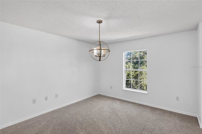 Image No.15-Maison de 4 chambres à vendre à Saint John