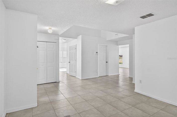 Image No.5-Maison de 4 chambres à vendre à Saint John