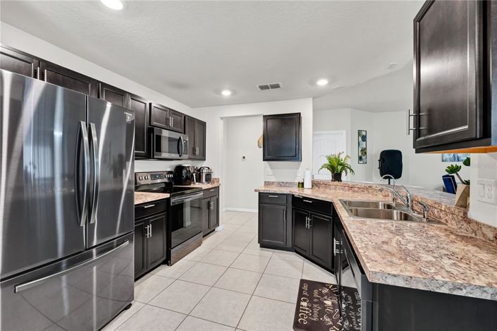 Image No.8-Maison de 4 chambres à vendre à Saint John