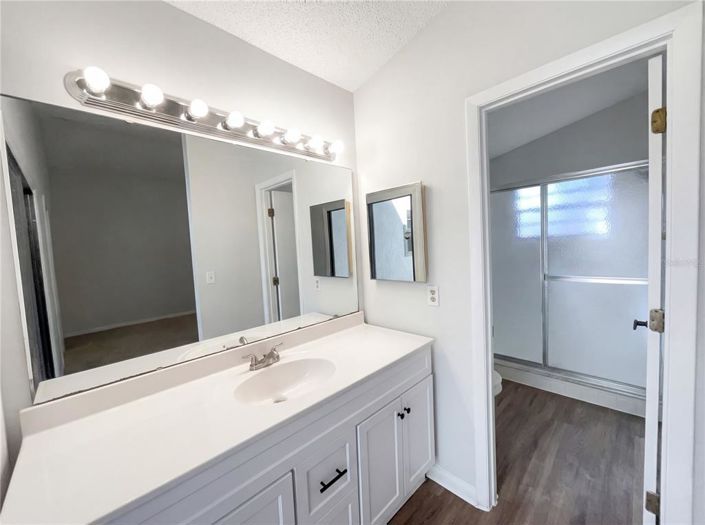 Image No.13-3 Bed House for sale