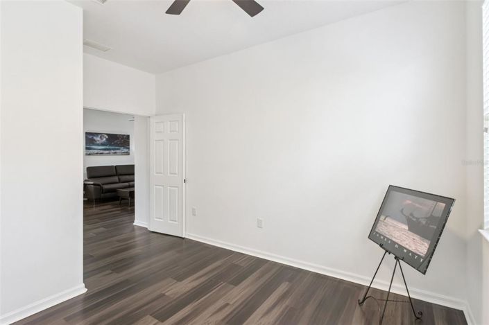 Image No.20-2 Bed House for sale