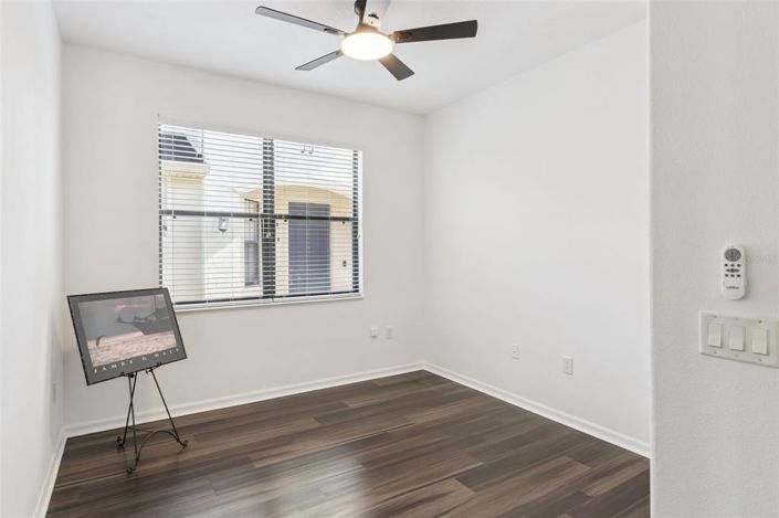 Image No.21-2 Bed House for sale