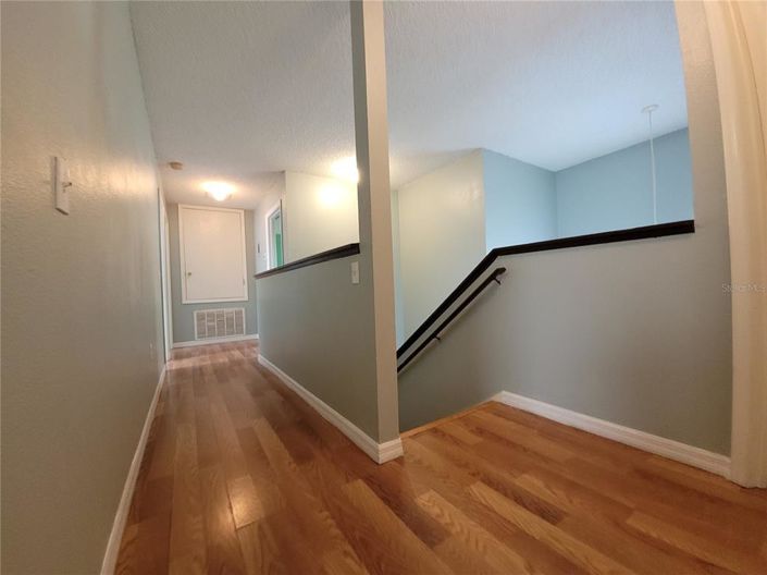 Image No.40-4 Bed House for sale