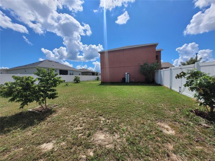 Image No.48-4 Bed House for sale