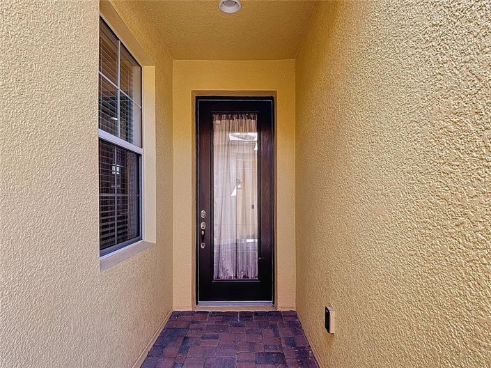 Image No.10-2 Bed Townhouse for sale