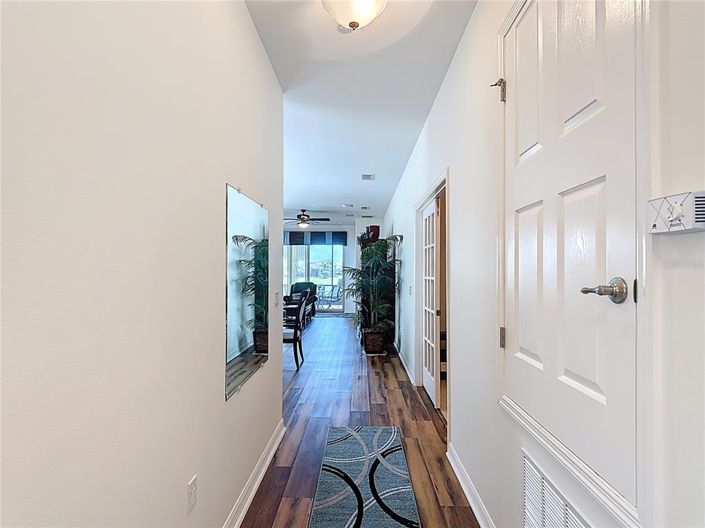 Image No.11-2 Bed Townhouse for sale