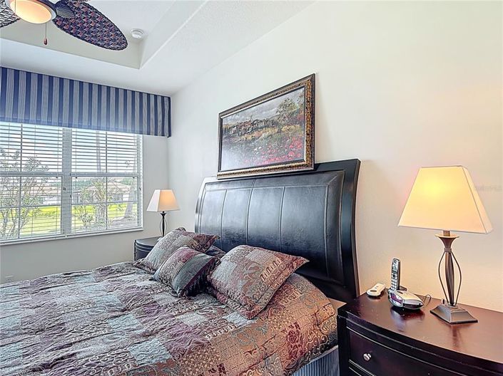 Image No.28-2 Bed Townhouse for sale