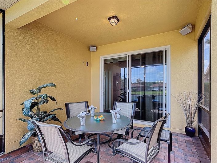 Image No.42-2 Bed Townhouse for sale