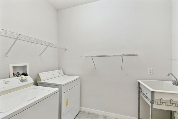 Image No.27-3 Bed House for sale