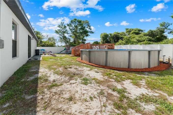 Image No.11-3 Bed House for sale