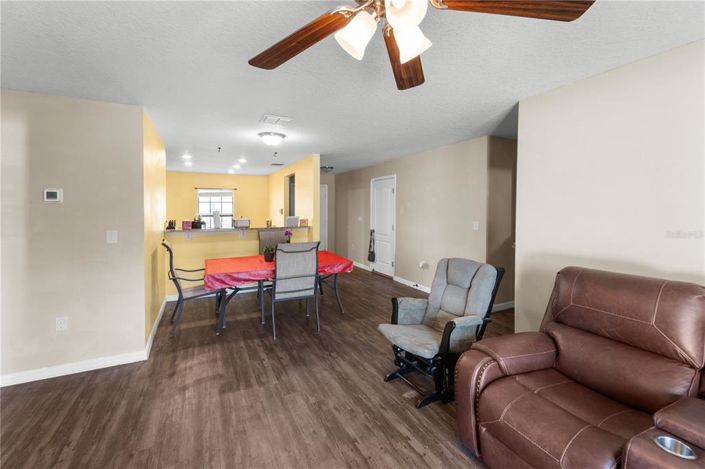 Image No.2-3 Bed House for sale