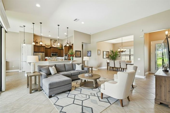 Image No.7-3 Bed House for sale