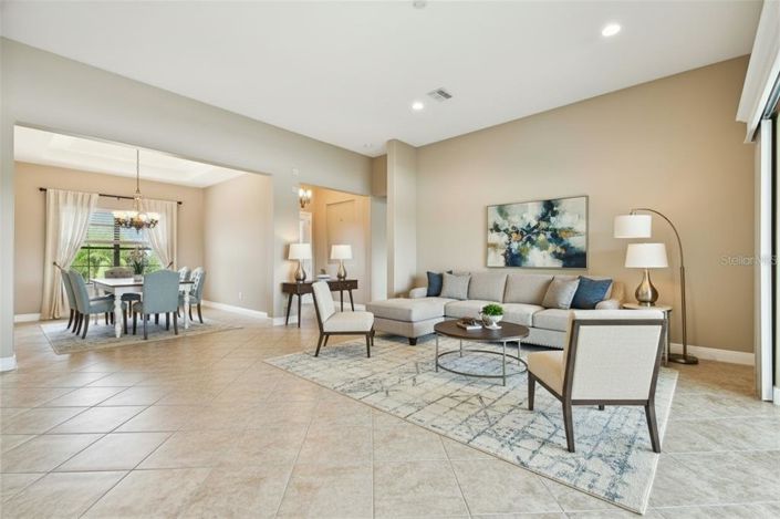 Image No.8-3 Bed House for sale