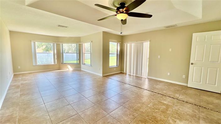 Image No.34-Maison de 5 chambres à vendre à Saint John