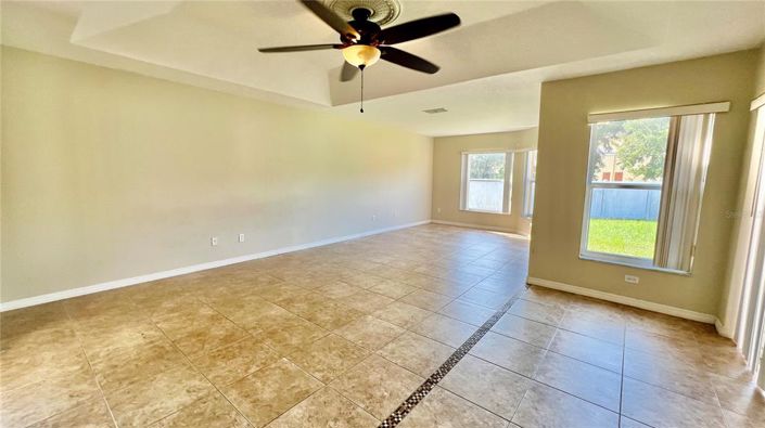 Image No.37-Maison de 5 chambres à vendre à Saint John