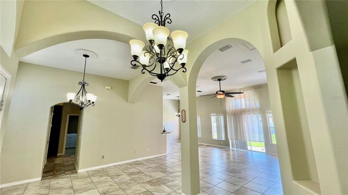 Image No.8-Maison de 5 chambres à vendre à Saint John