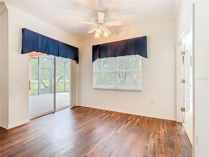 Image No.12-2 Bed House for sale