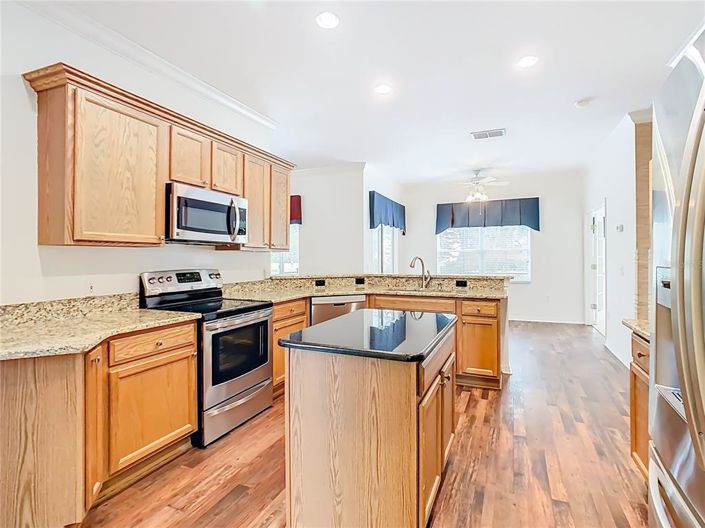 Image No.17-2 Bed House for sale