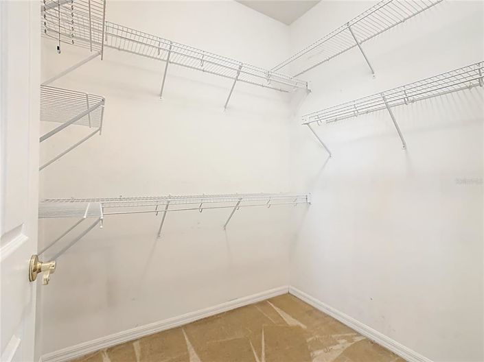 Image No.26-2 Bed House for sale