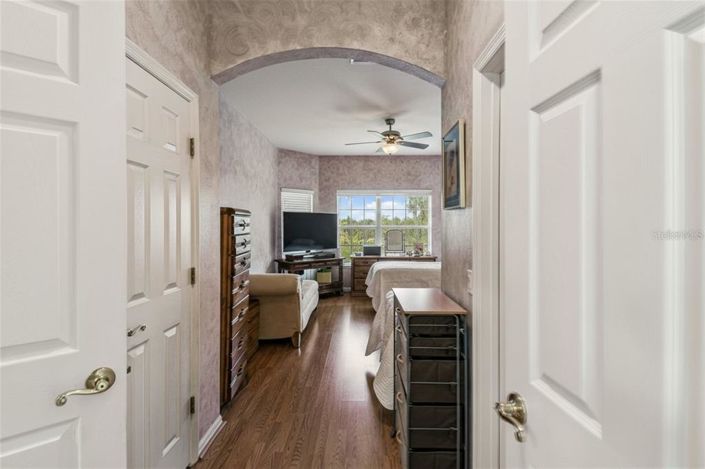 Image No.16-2 Bed House for sale