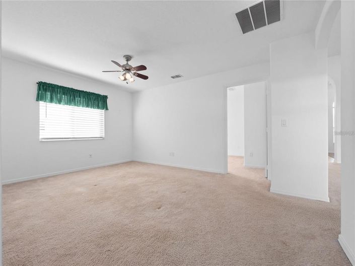 Image No.15-3 Bed House for sale