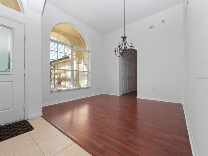 Image No.6-3 Bed House for sale