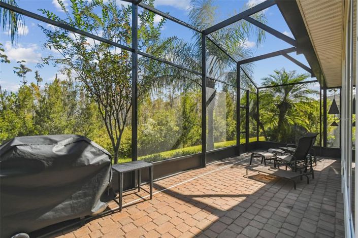 Image No.14-2 Bed House for sale