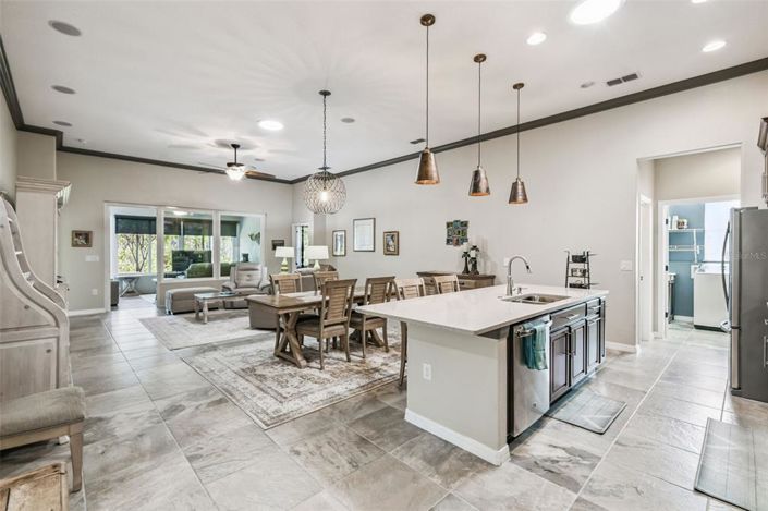 Image No.19-2 Bed House for sale