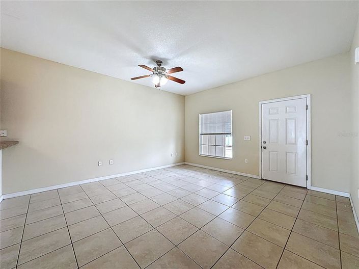 Image No.22-Duplex de 6 chambres à vendre à Saint John