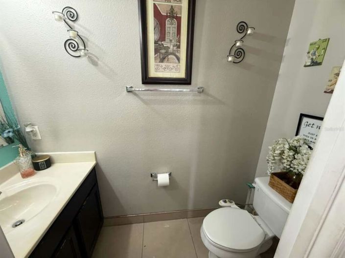 Image No.15-5 Bed House for sale