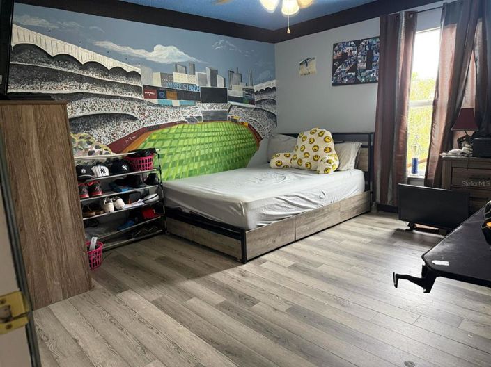 Image No.22-5 Bed House for sale