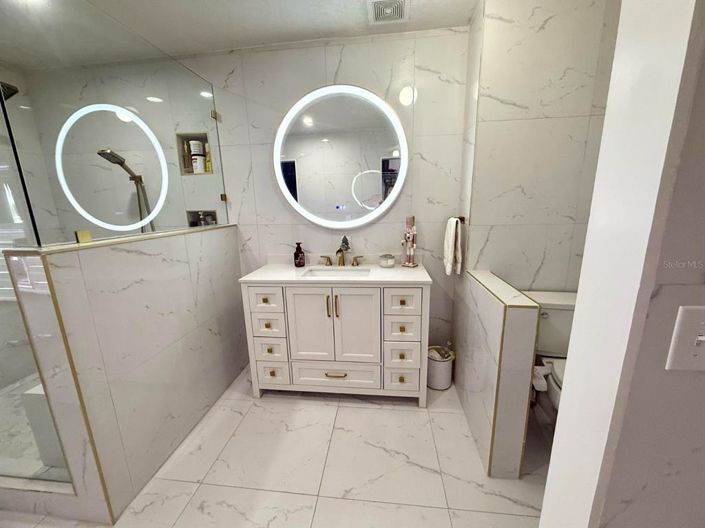 Image No.30-5 Bed House for sale