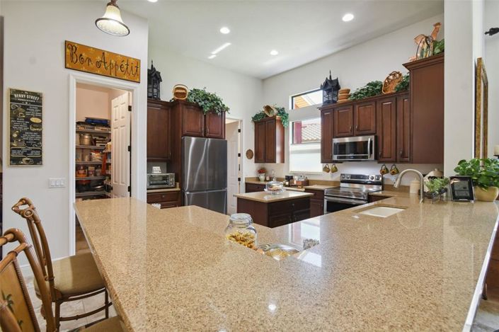 Image No.8-3 Bed House for sale