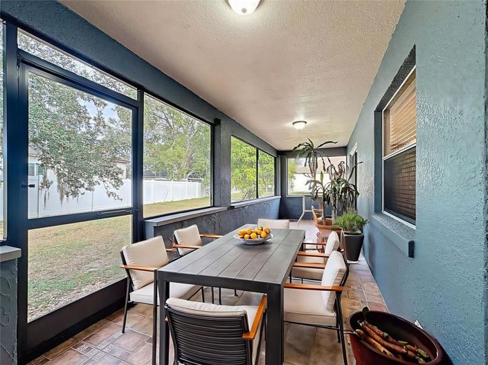 Image No.10-4 Bed House for sale