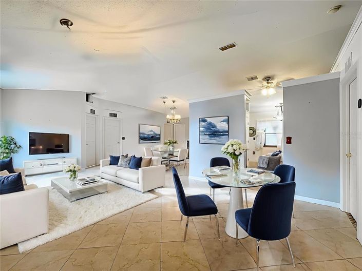 Image No.14-4 Bed House for sale