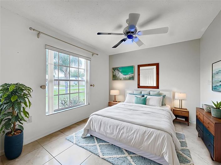 Image No.27-4 Bed House for sale