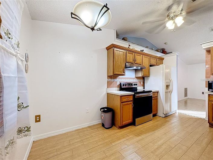 Image No.36-4 Bed House for sale