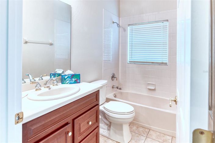 Image No.38-3 Bed House for sale