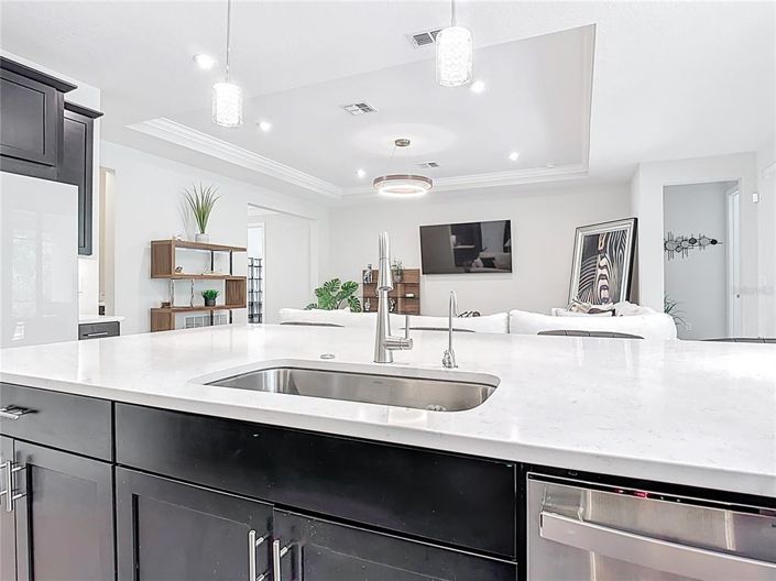 Image No.15-3 Bed House for sale