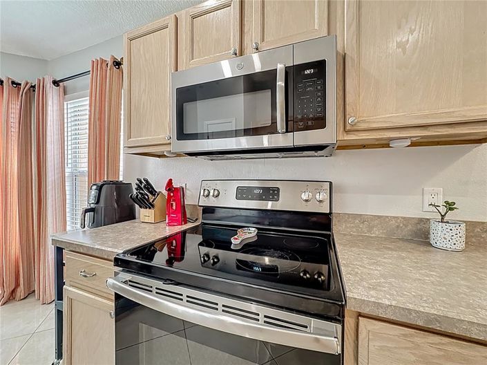 Image No.14-2 Bed House for sale