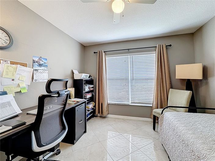 Image No.17-2 Bed House for sale