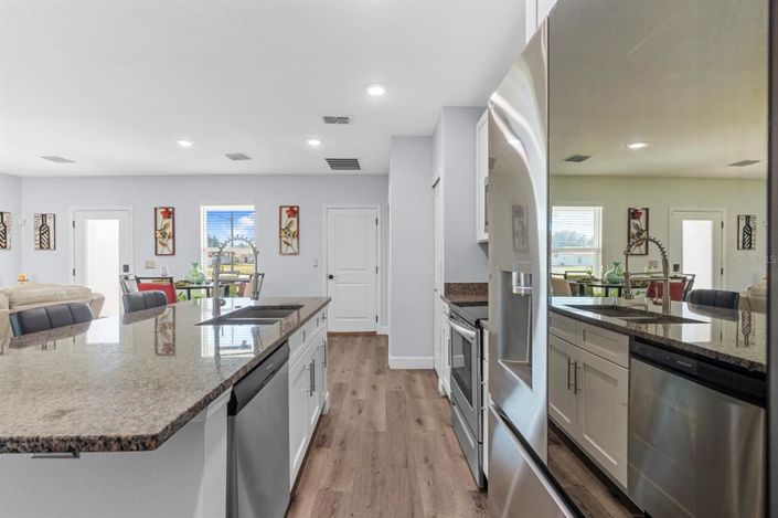 Image No.18-3 Bed House for sale