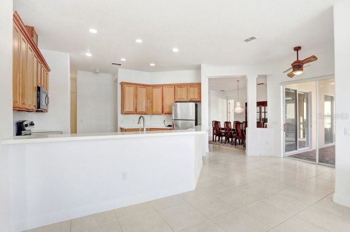 Image No.18-3 Bed House for sale