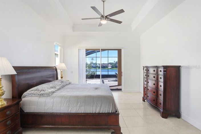 Image No.9-3 Bed House for sale